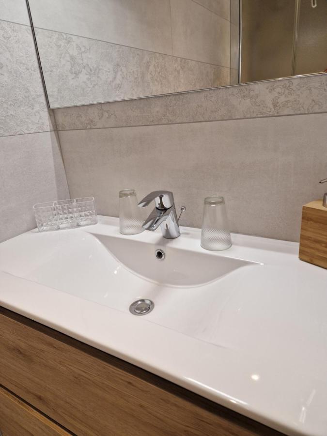 Hipster Suites - Chez Axelle - Кольмар Экстерьер фото